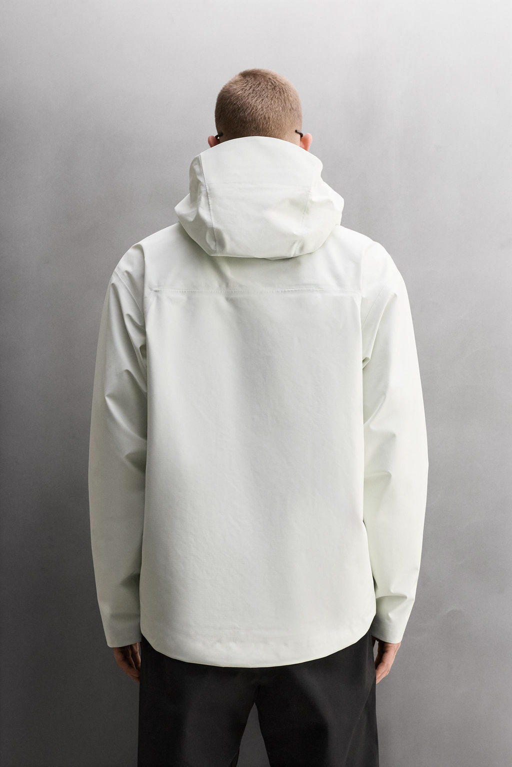 SHELL WATERPROOF TECHNICAL JACKET - Zara фото 16
