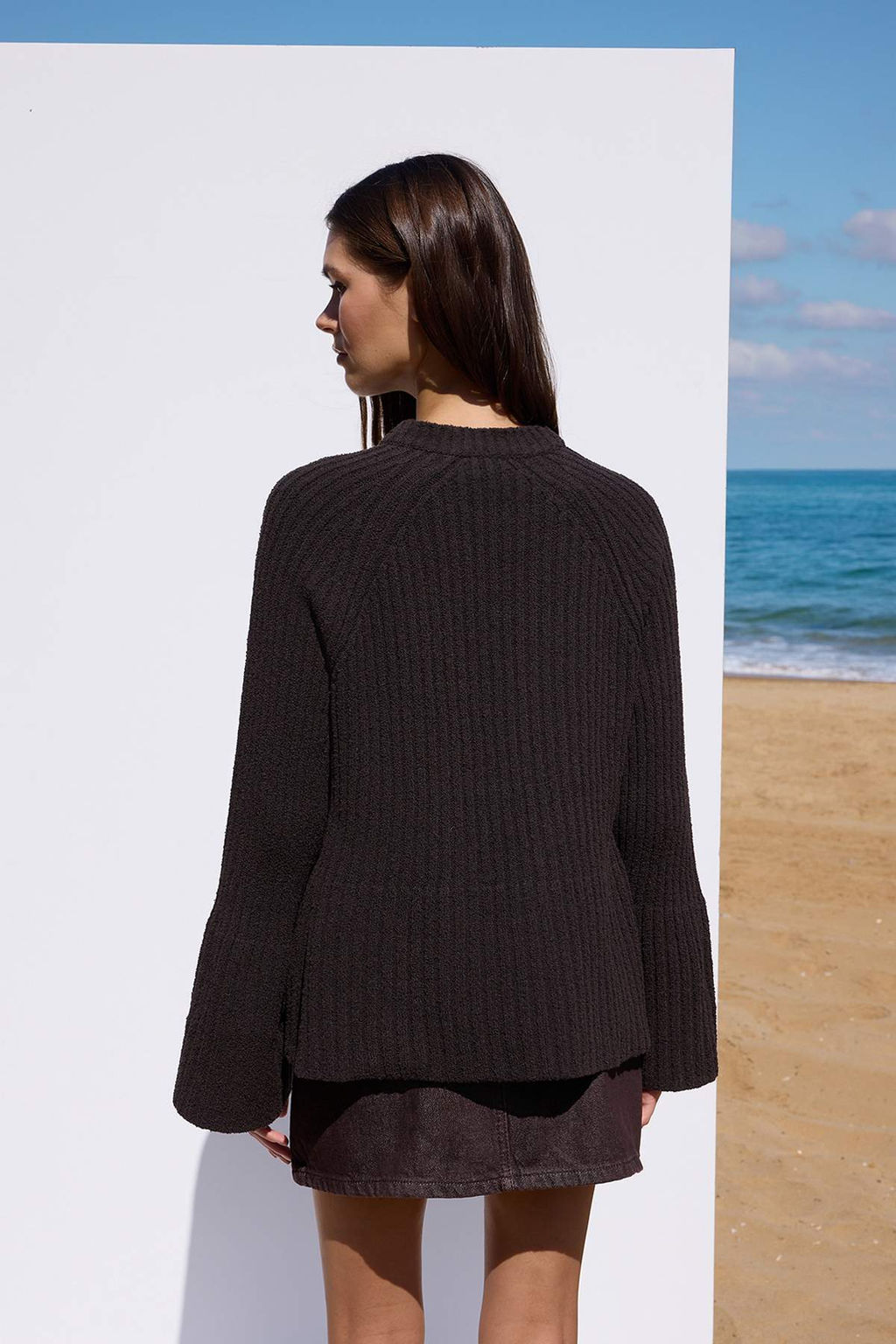 More Sustainable Kahverengi Genis Kal?p Peplum Detayl? Pamuklu Triko Kazak TWOAW25KZ00305 - Trendyolmilla фото 4