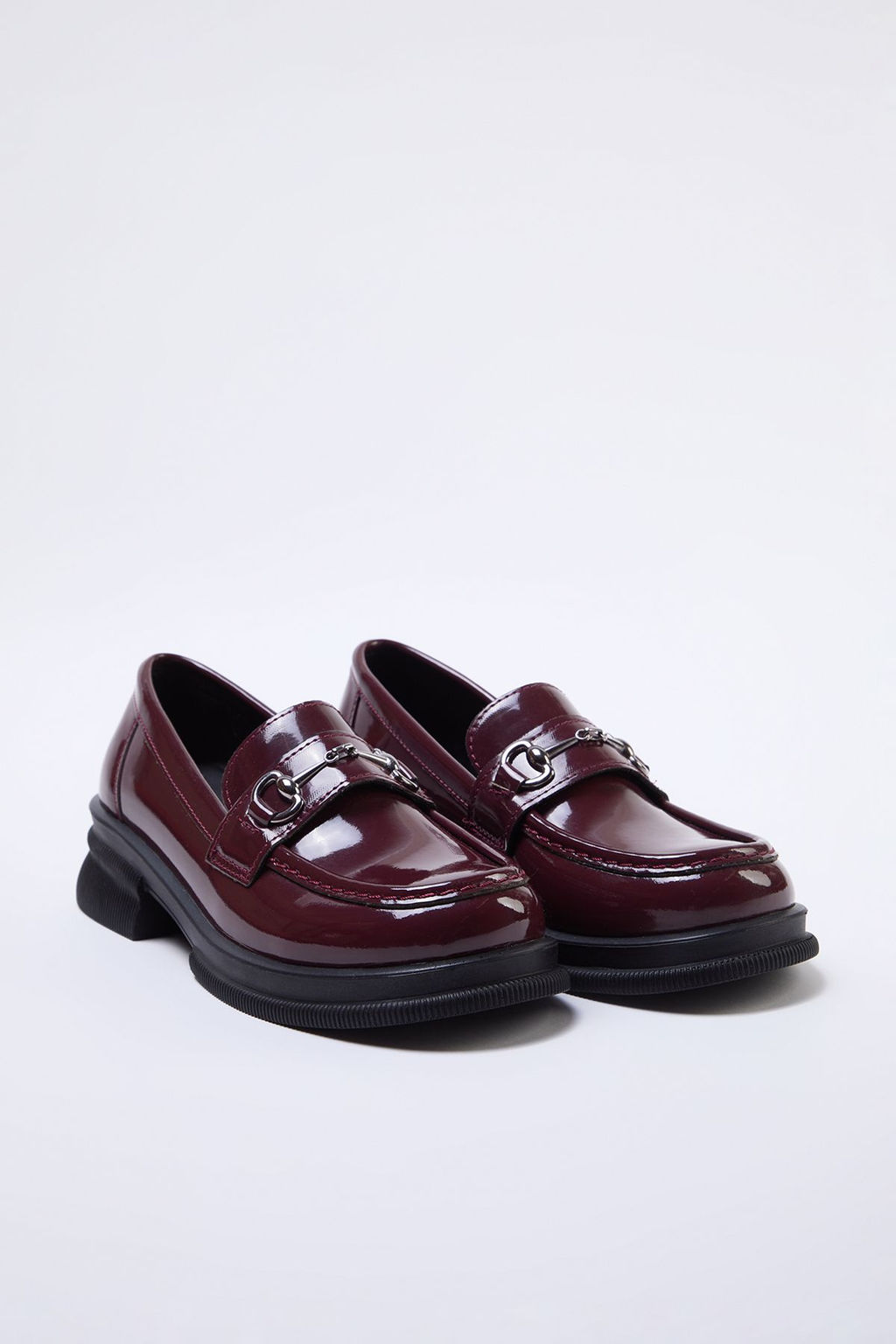 Trendyol Shoes Bordo Tokal? Rugan Kal?n Taban Kad?n Loafer Ayakkab? TAKAW25LA00000