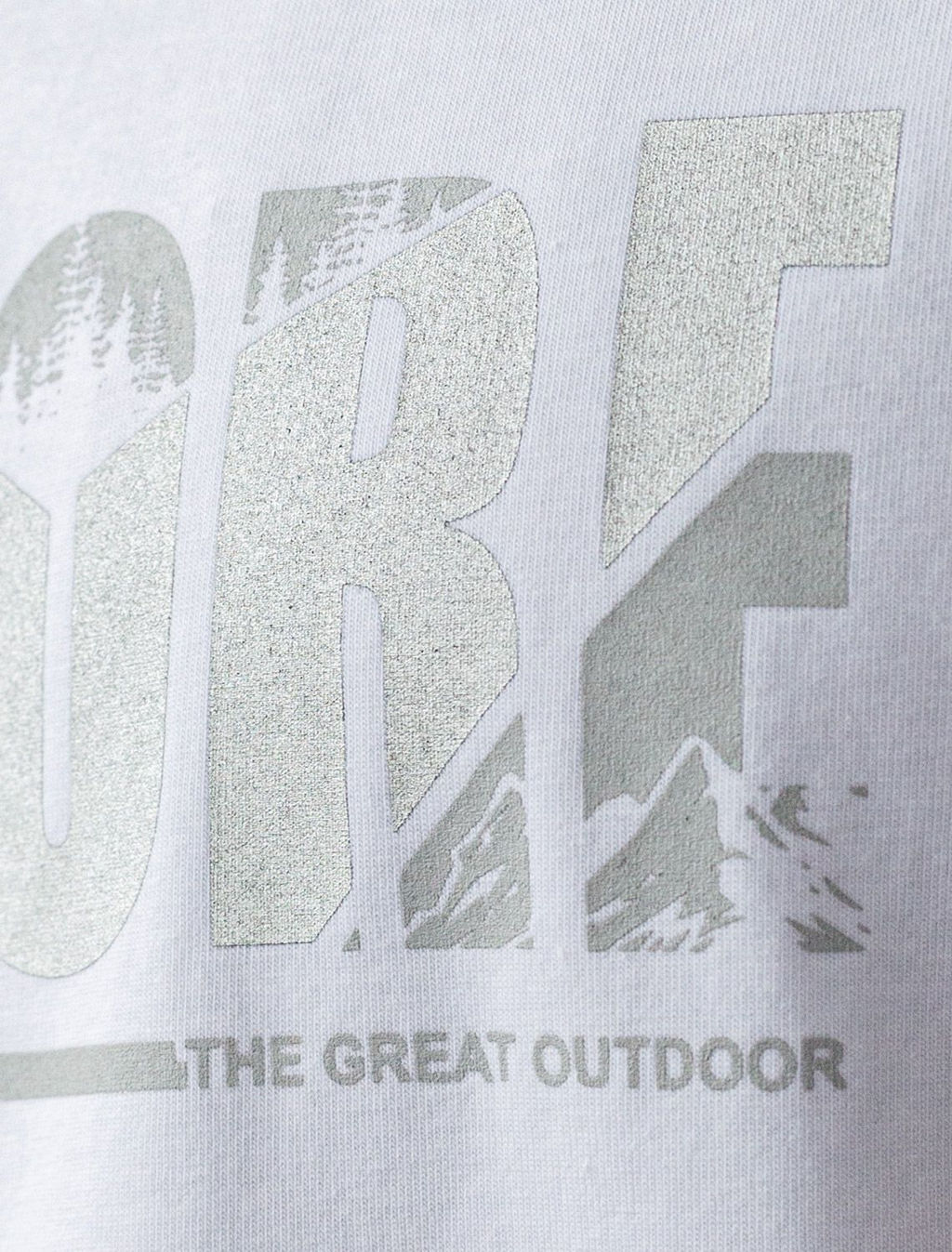 Свободная футболка с авторским принтом