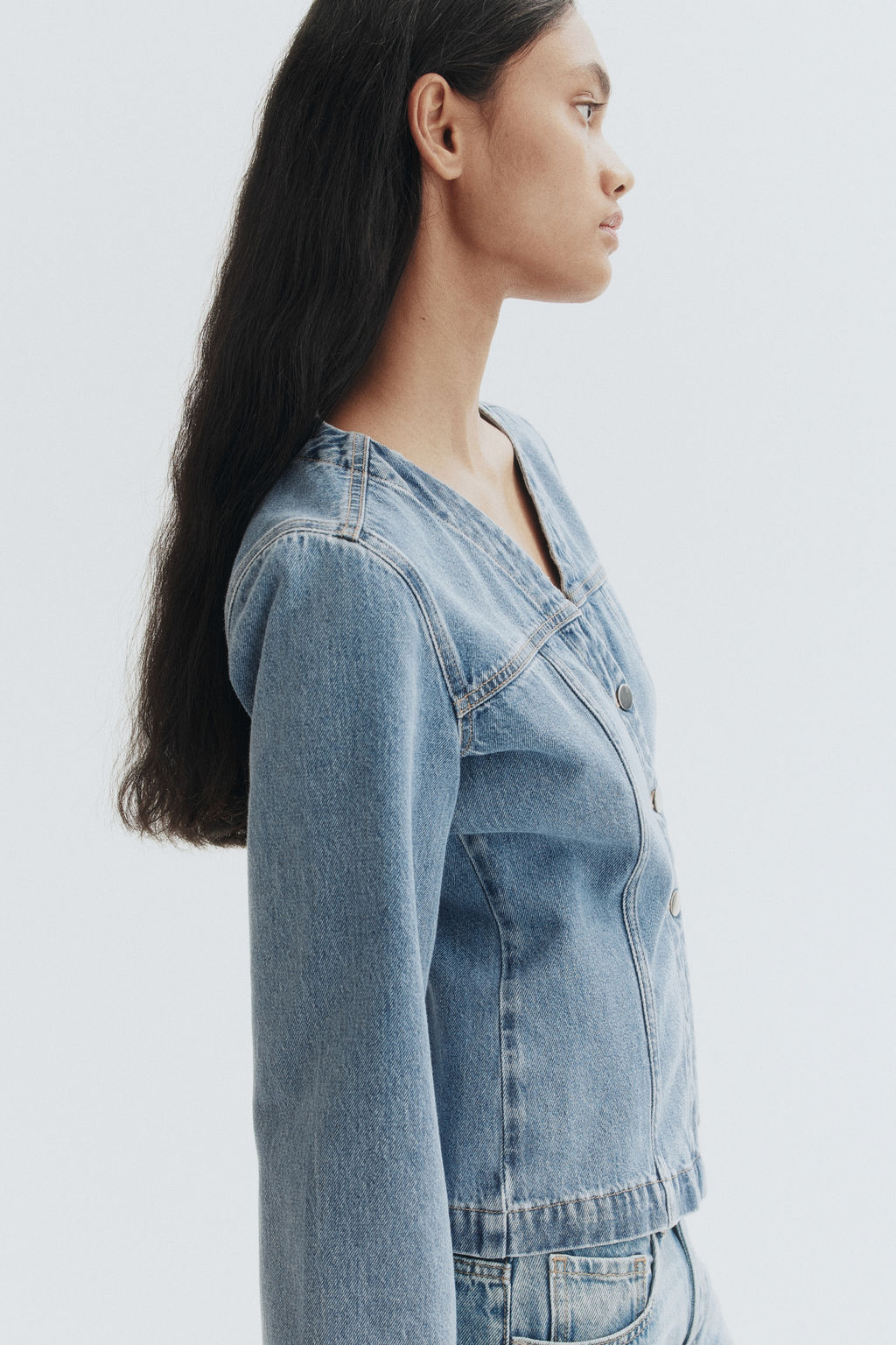 Chaqueta denim con escote en V - H&m фото 5