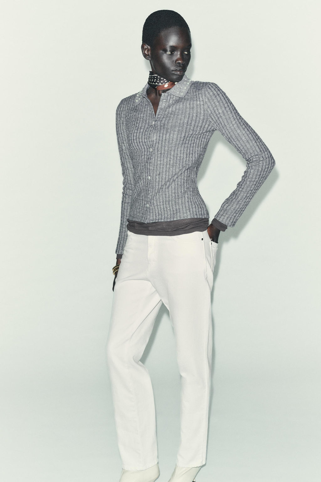 JEWEL COLLAR CUT-OUT CARDIGAN