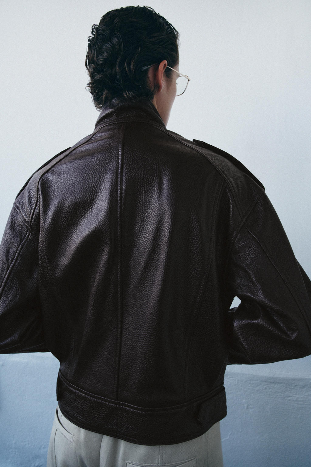 100% LEATHER BOMBER JACKET ZW COLLECTION LIMITED EDITION - Zara фото 10