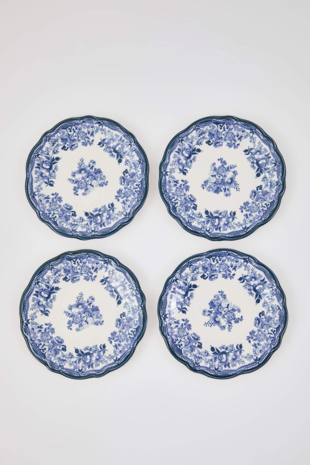 4lu Vintage Cicek Desenli Porselen Tatl? Tabag? Seti -K?rm?z? TPHAW26TBK00067 - Trendyolmilla фото 4