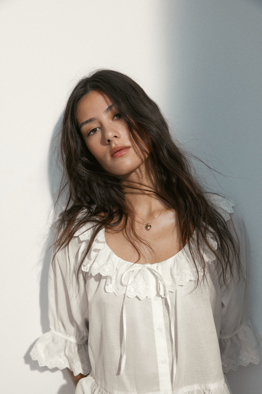 Blusa de algod?n con bordado ingl?s - H&m фото 7