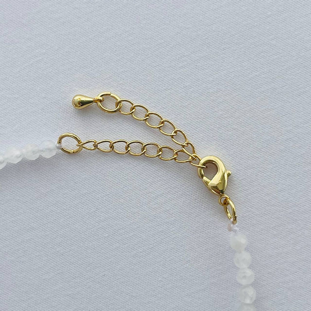 Бусы из Лунного камня