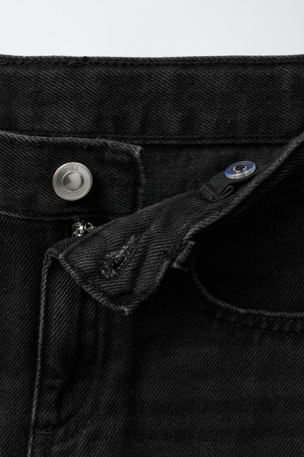 JEANS BARREL / Negro