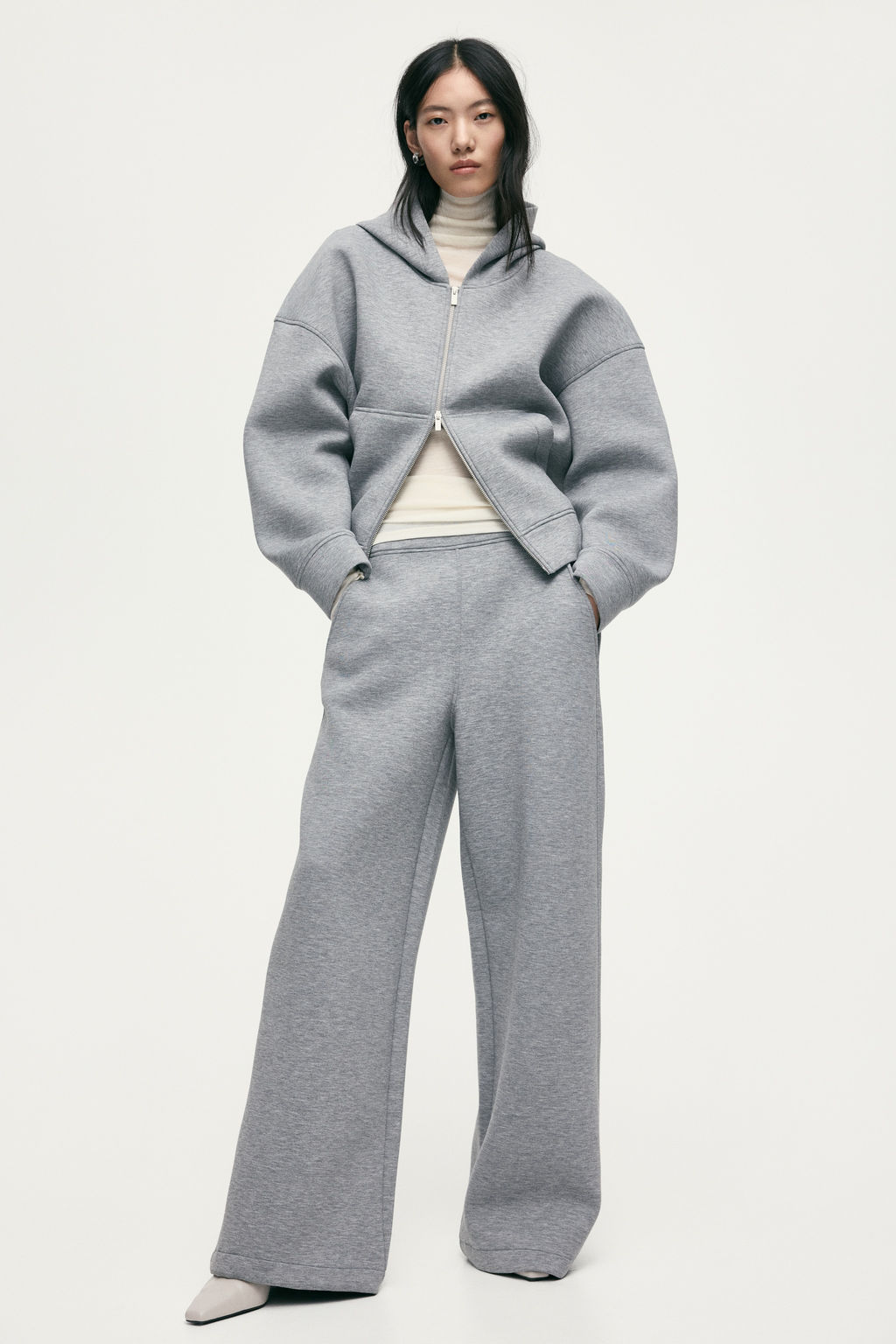 Pantal?n amplio efecto neopreno - H&m фото 4