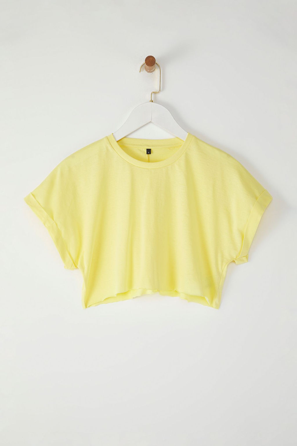 TRENDYOLMILLA Beyaz %100 Pamuk Bisiklet Yaka Super Crop Orme T-Shirt TWOSS21TS0091  фото 5