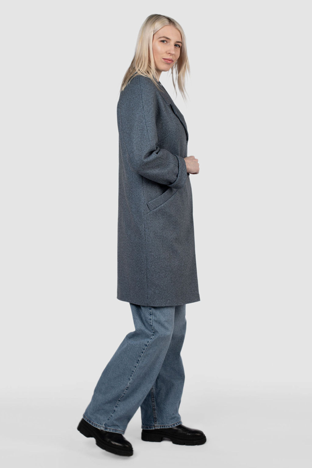 02-3200 Пальто женское утепленное - El podio фото 6