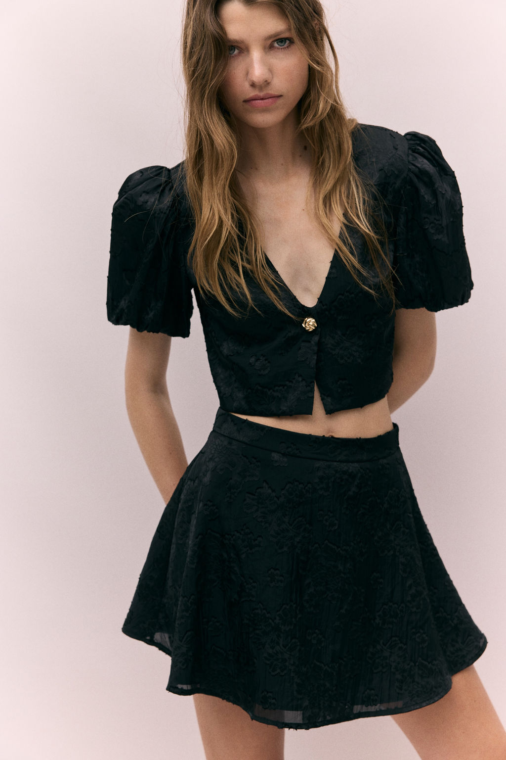 Blusa cropped en tejido jacquard - H&m фото 2