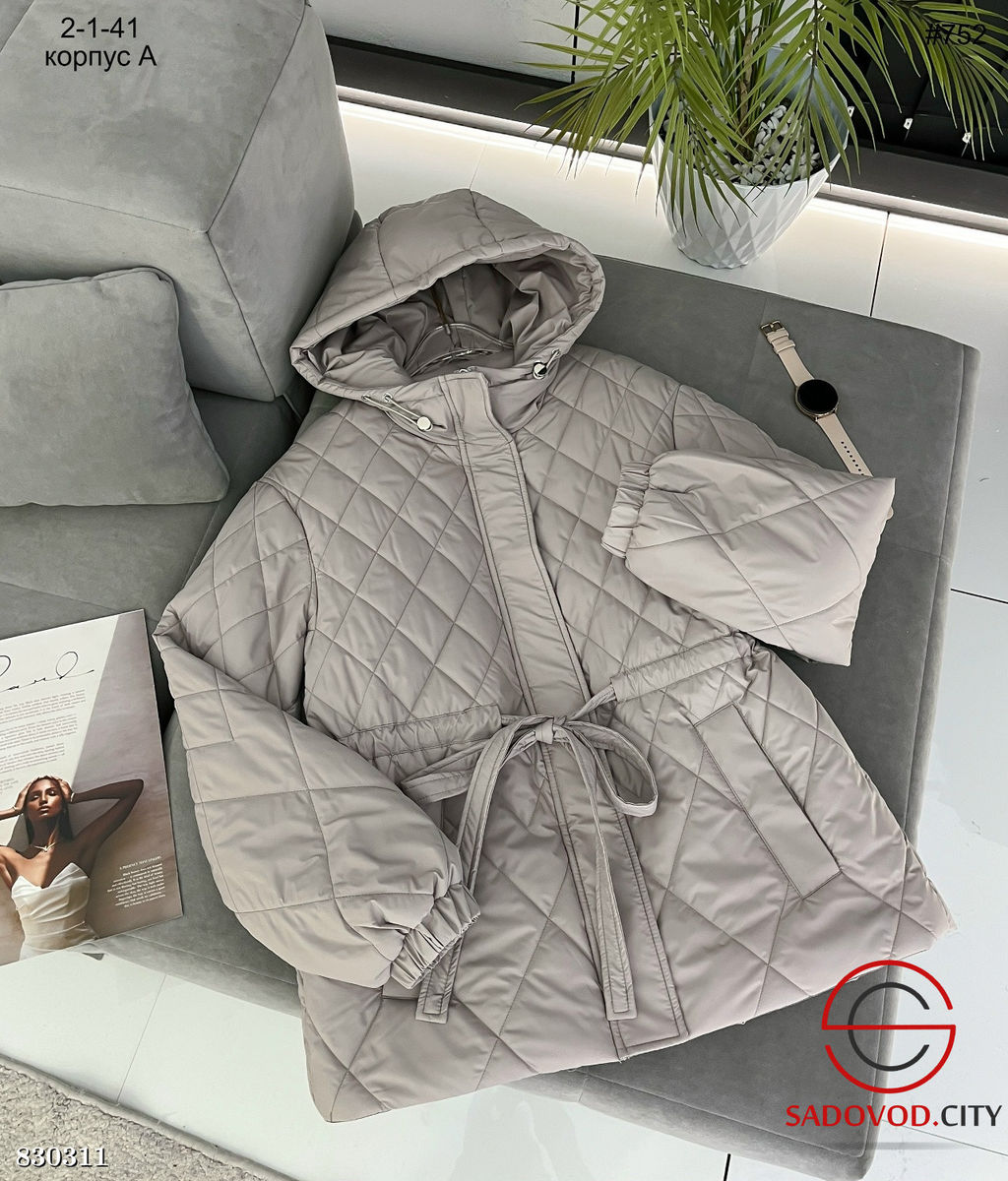 Куртка весенняя женская