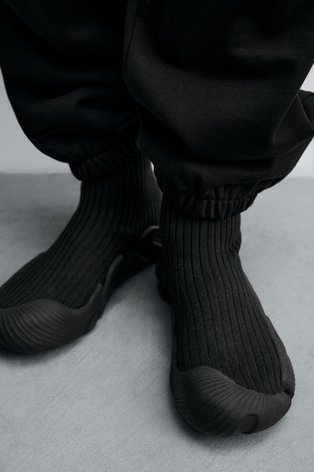 FABRIC HIGH-TOP TRAINERS