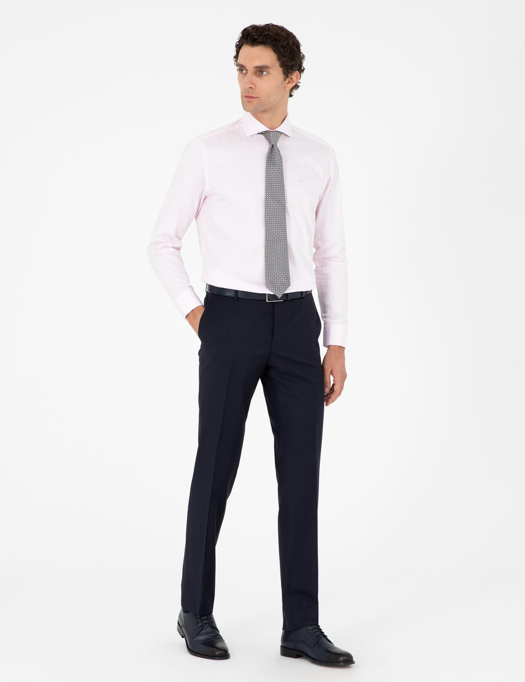 Светло-розовая базовая рубашка современного кроя с длинным рукавом - Cacharel фото 4