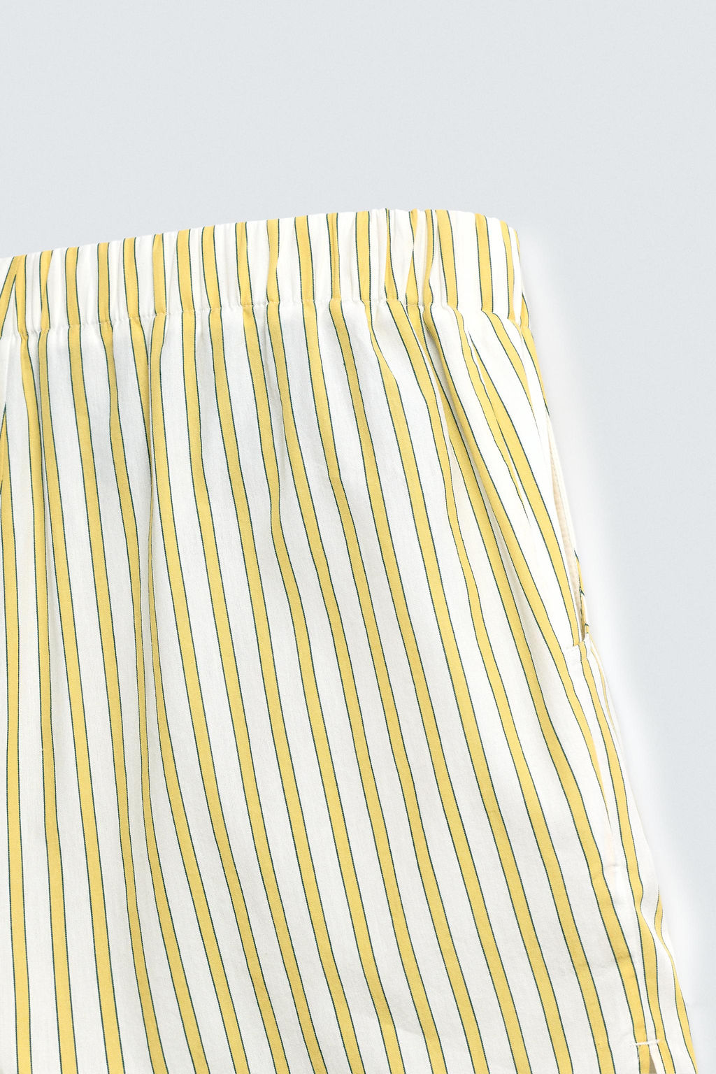 EMBROIDERED STRIPED SHORTS - Zara фото 10