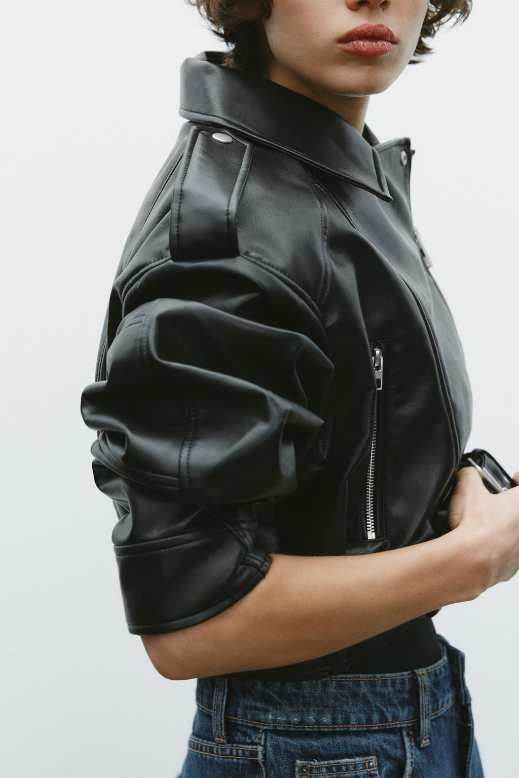LEATHER EFFECT CROPPED BIKER JACKET