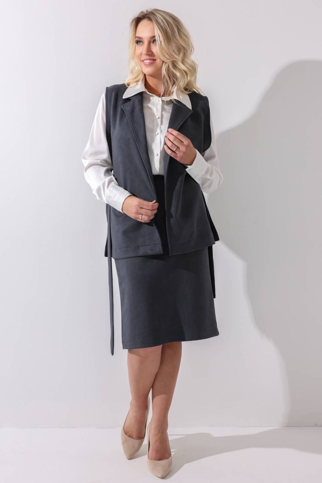 Жилет эко-замша 4335/07/Графитовый - Rise фото 2