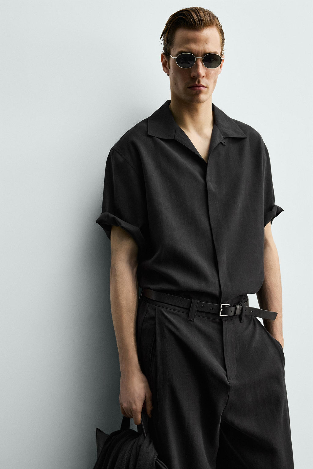 CAMISA FLUIDA RELAXED FIT / Negro - Zara фото 6