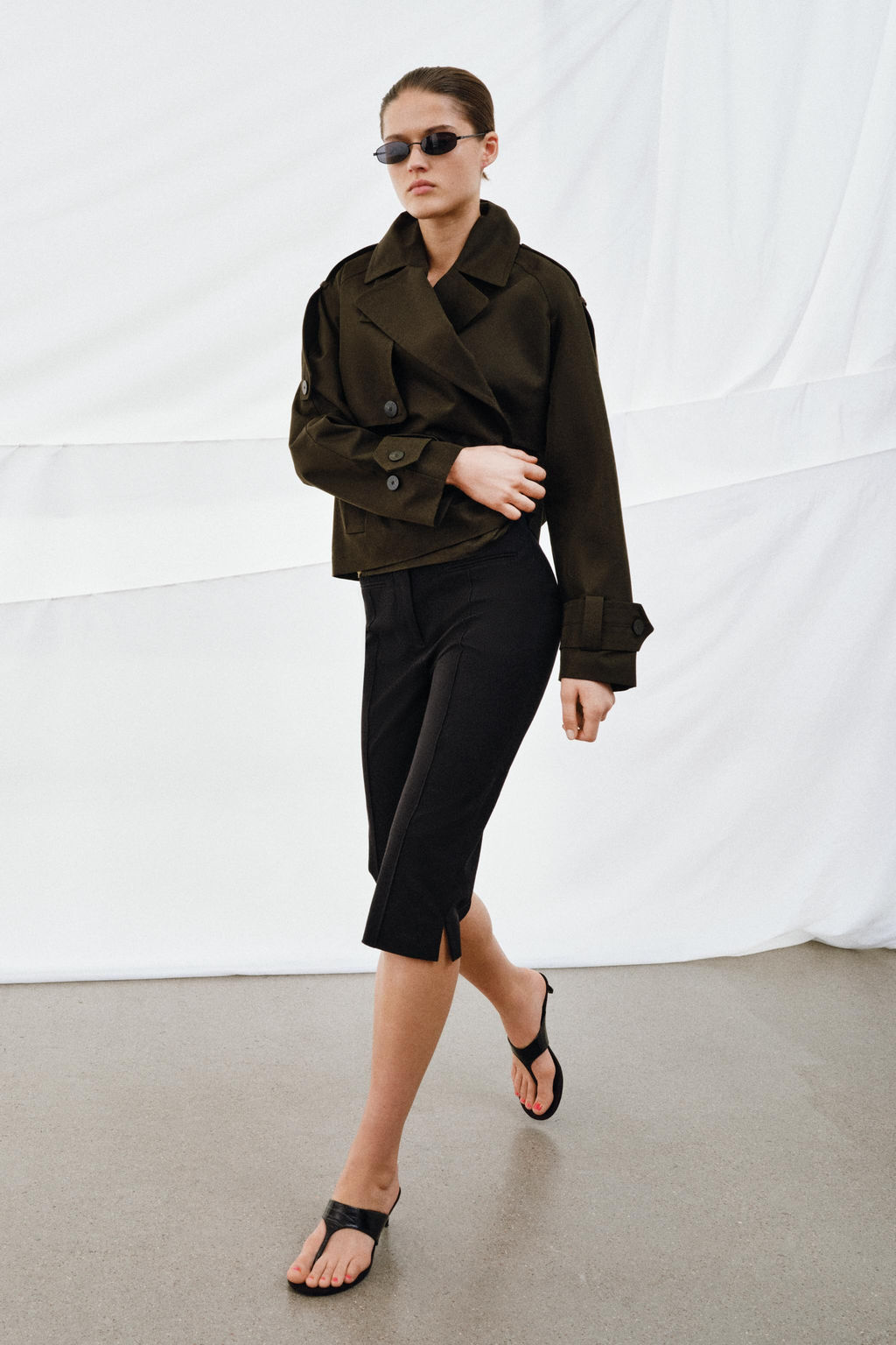 TRENCH CORTO WATER REPELLENT ZW COLLECTION / Khaki oscuro - Zara фото 4