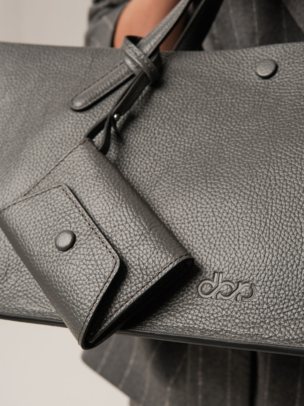 Женская кожаная сумка Dari DBR 31136 мышиный  фото 6