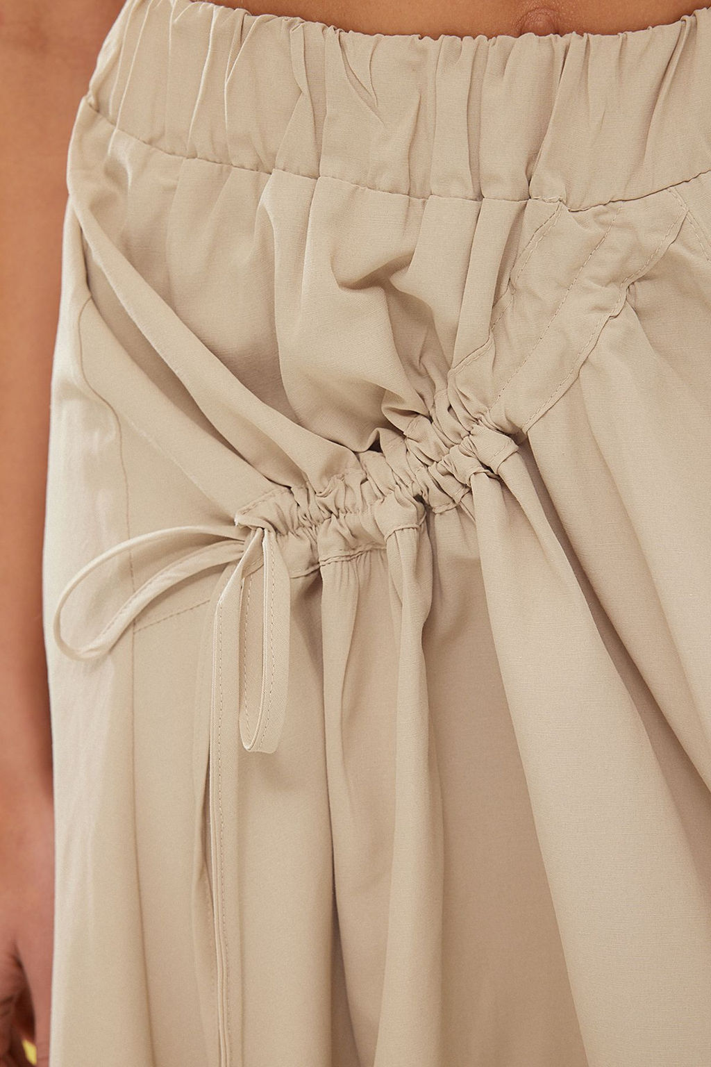 TRENDYOLMILLA Haki Parasut Kumas Beli Lastikli Maxi Boy Dokuma Etek TWOSS25ET00050  фото 4