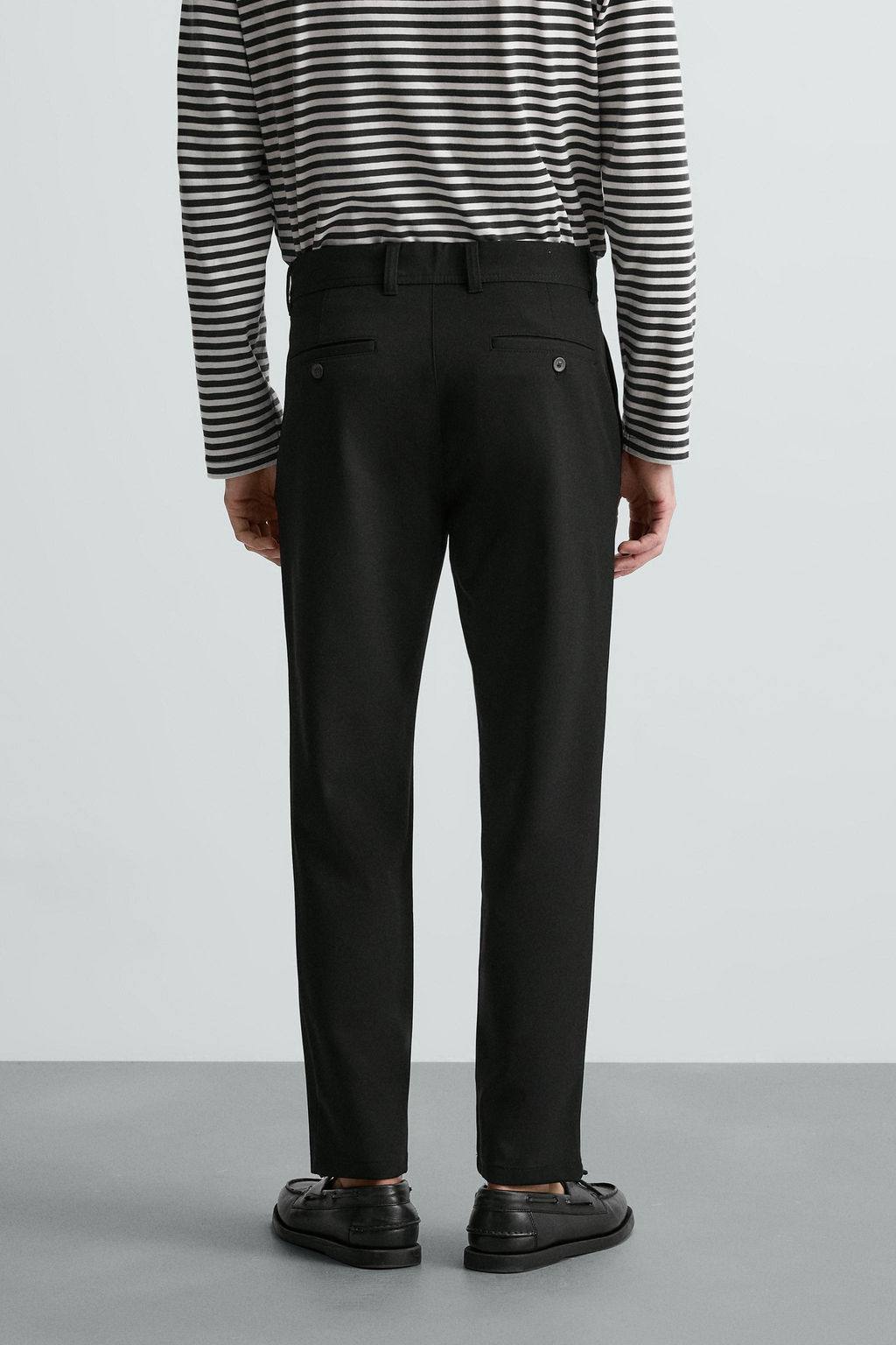 PANTAL?N CHINO ESTRUCTURA CONFORT / Negro - Zara фото 11