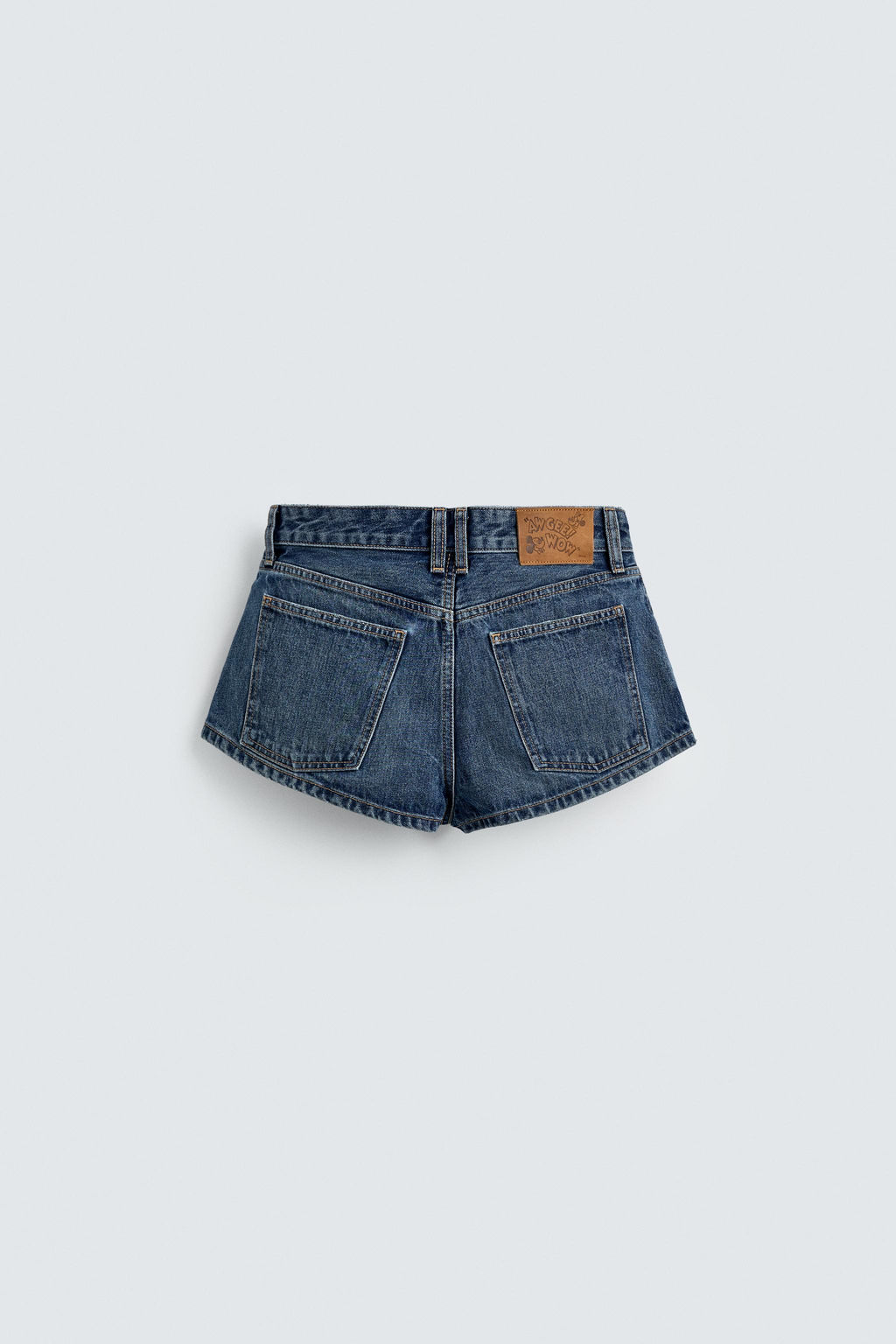 MINI DENIM SHORTS HARRY LAMBERT FOR ZARA X DISNEY  фото 3