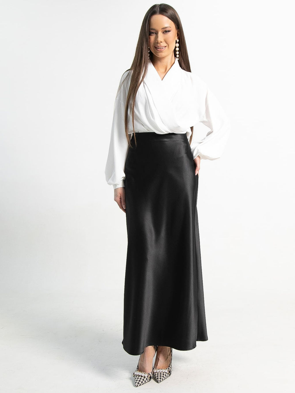 Юбка атласная Эвелин (черная) Ю15258-25М - Lt collection фото 6