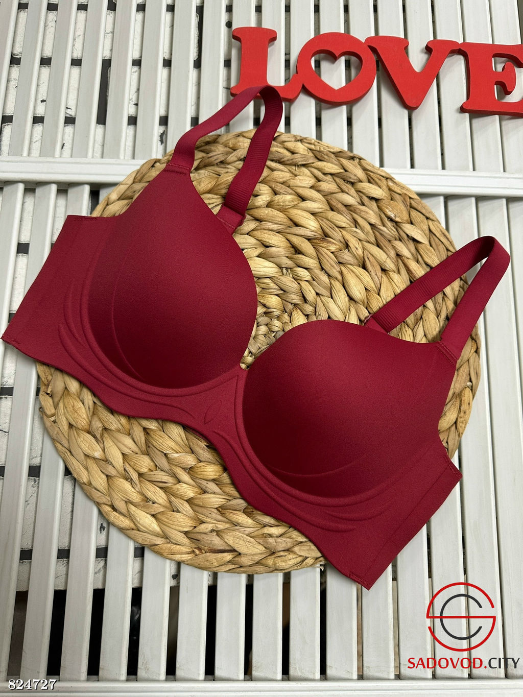 Бюстгальтер без косточек бесшовный