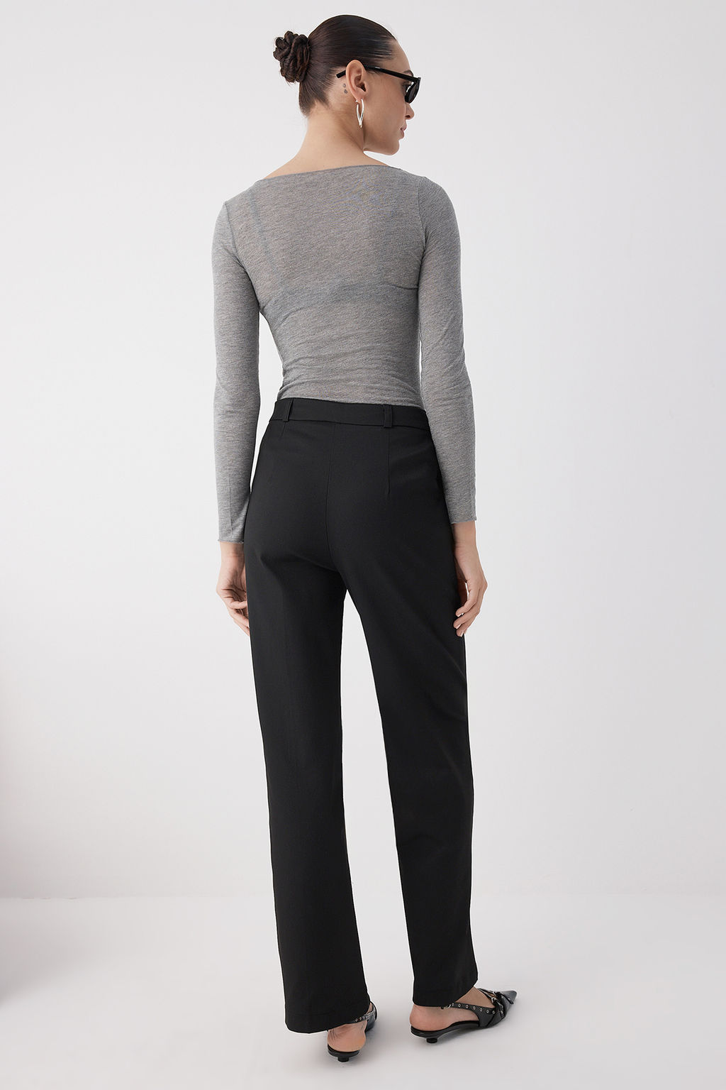 Siyah Bagc?kl? K?sl?k Tuseli Rahat Kumas Wide Leg/Genis Paca Pantolon TWOAW26PL00012 - Trendyolmilla фото 12