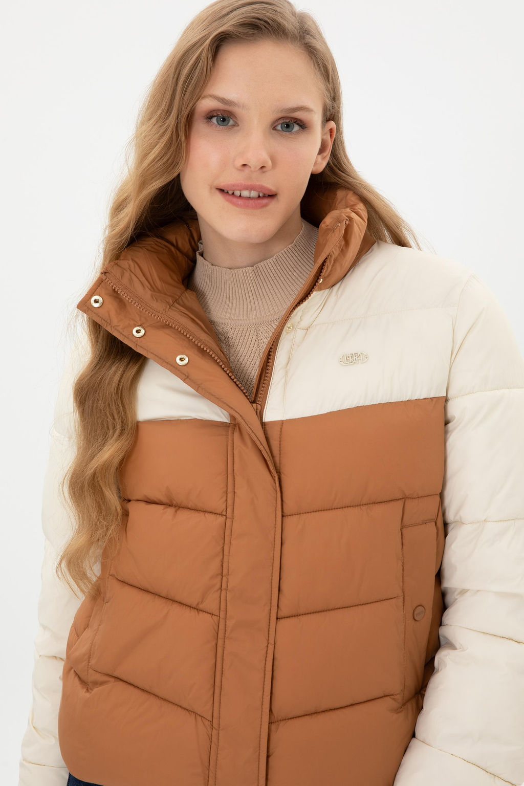 Куртка U.S. Polo Assn верблюжья из полиамида