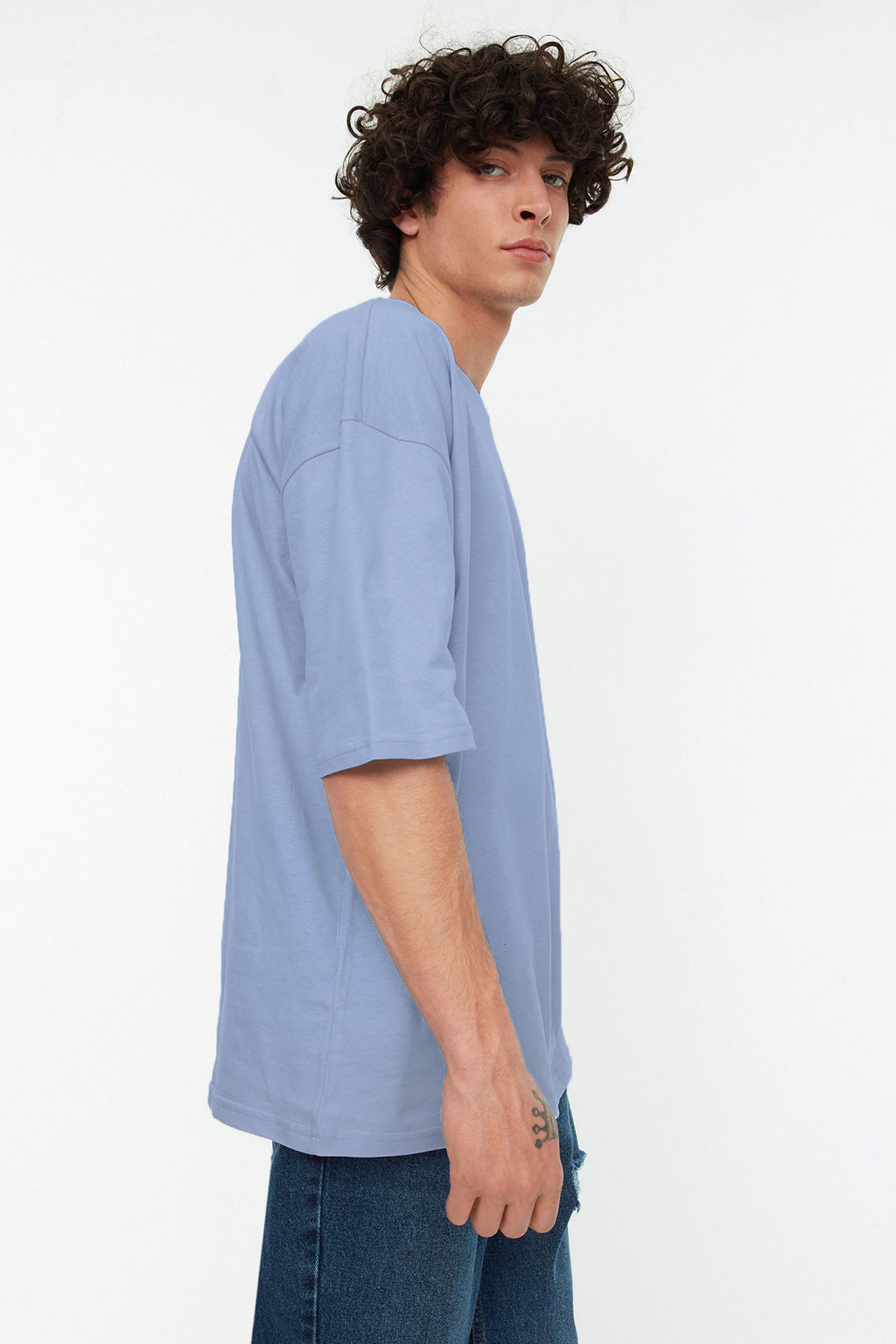 TRENDYOL MAN Siyah Oversize/Genis Kesim Basic %100 Pamuklu T-Shirt TMNSS22TS0318 - Trendyolmilla фото 189