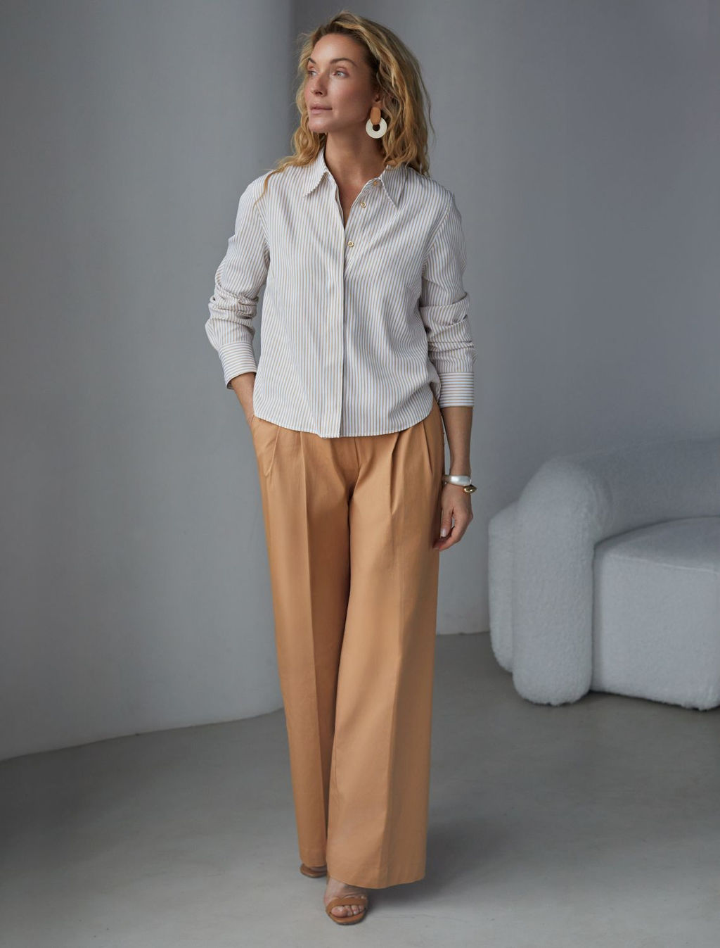 Укороченная блузка в полоску из эластичного хлопка - Vilatte фото 5