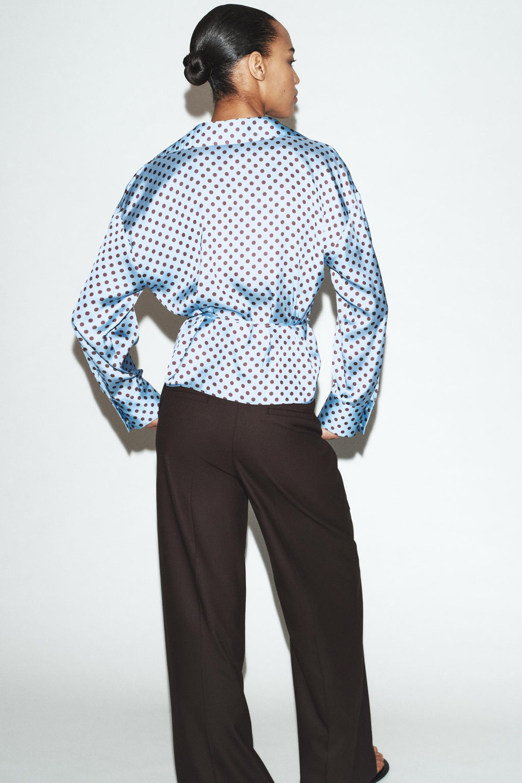 POLKA DOT SATIN SHIRT WITH BELT - Zara фото 11