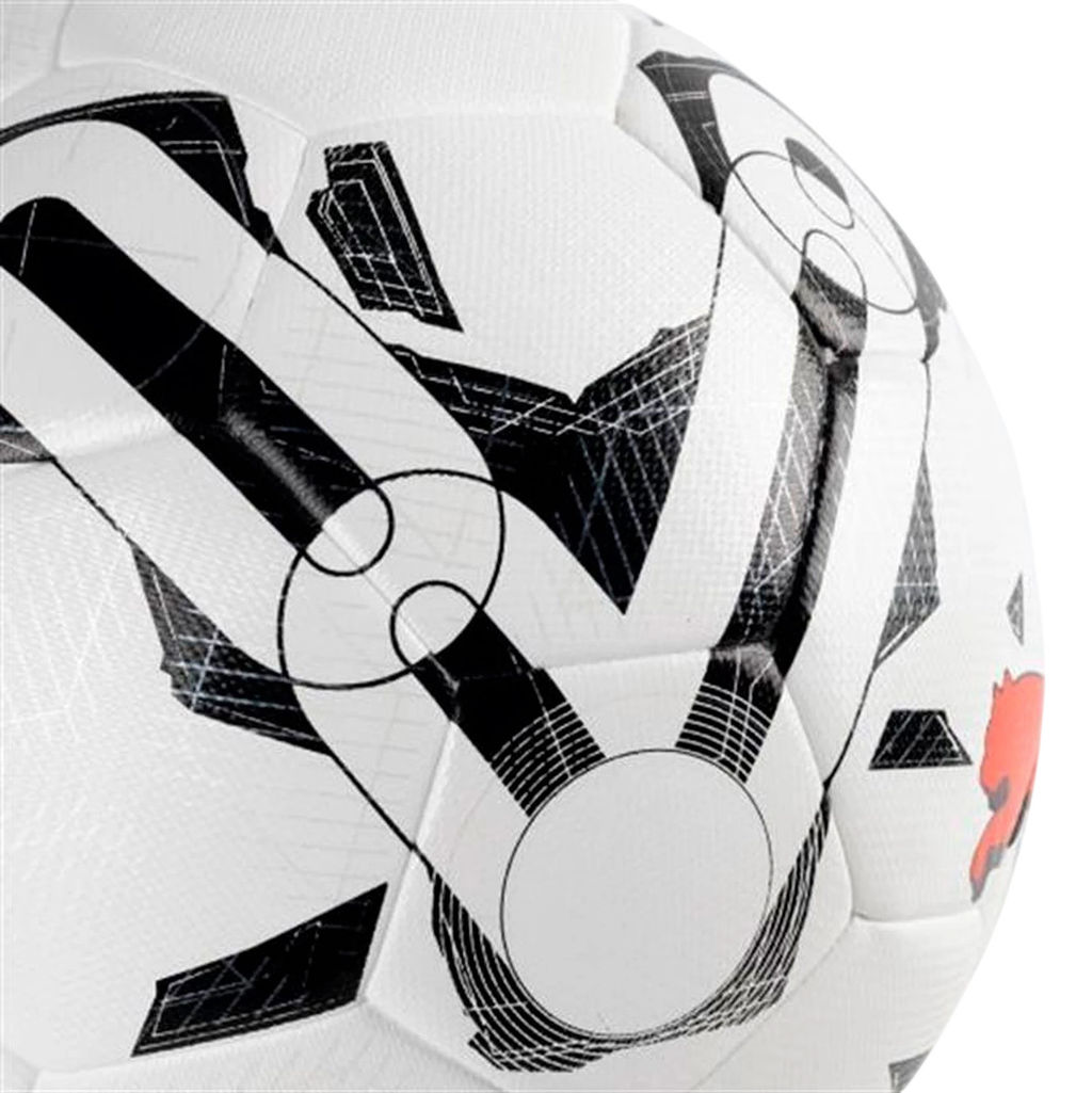 Мяч футбольный