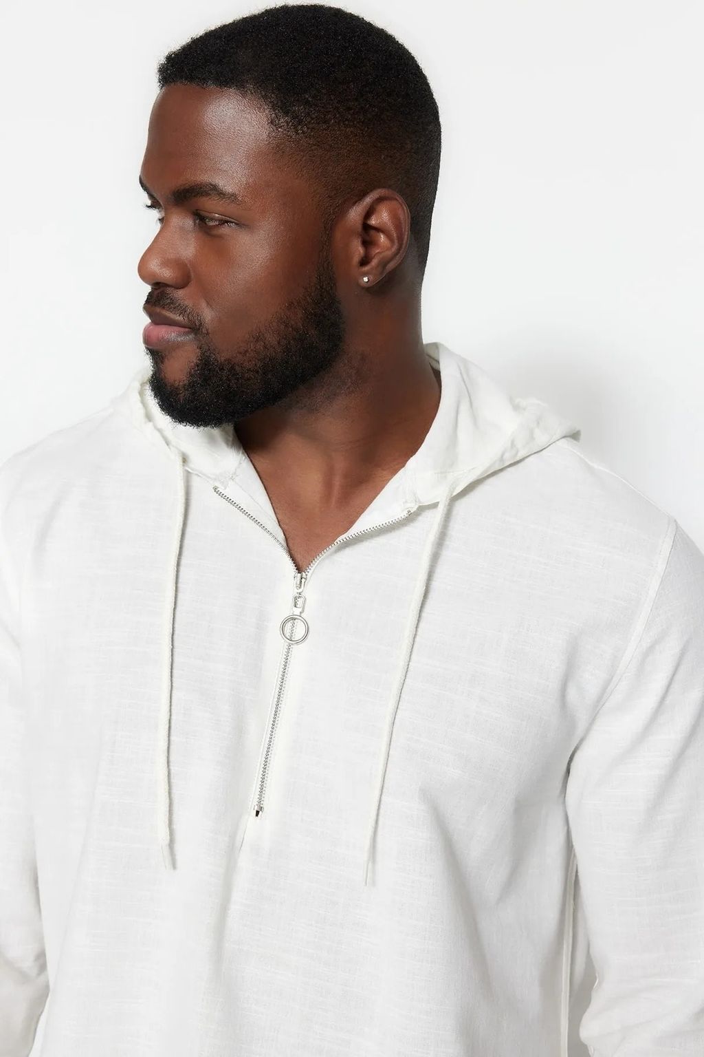 Buyuk Beden Ekru Regular Fit Rahat Kapusonlu Gomlek TMNSS23GO00092 - Trendyolmilla фото 3