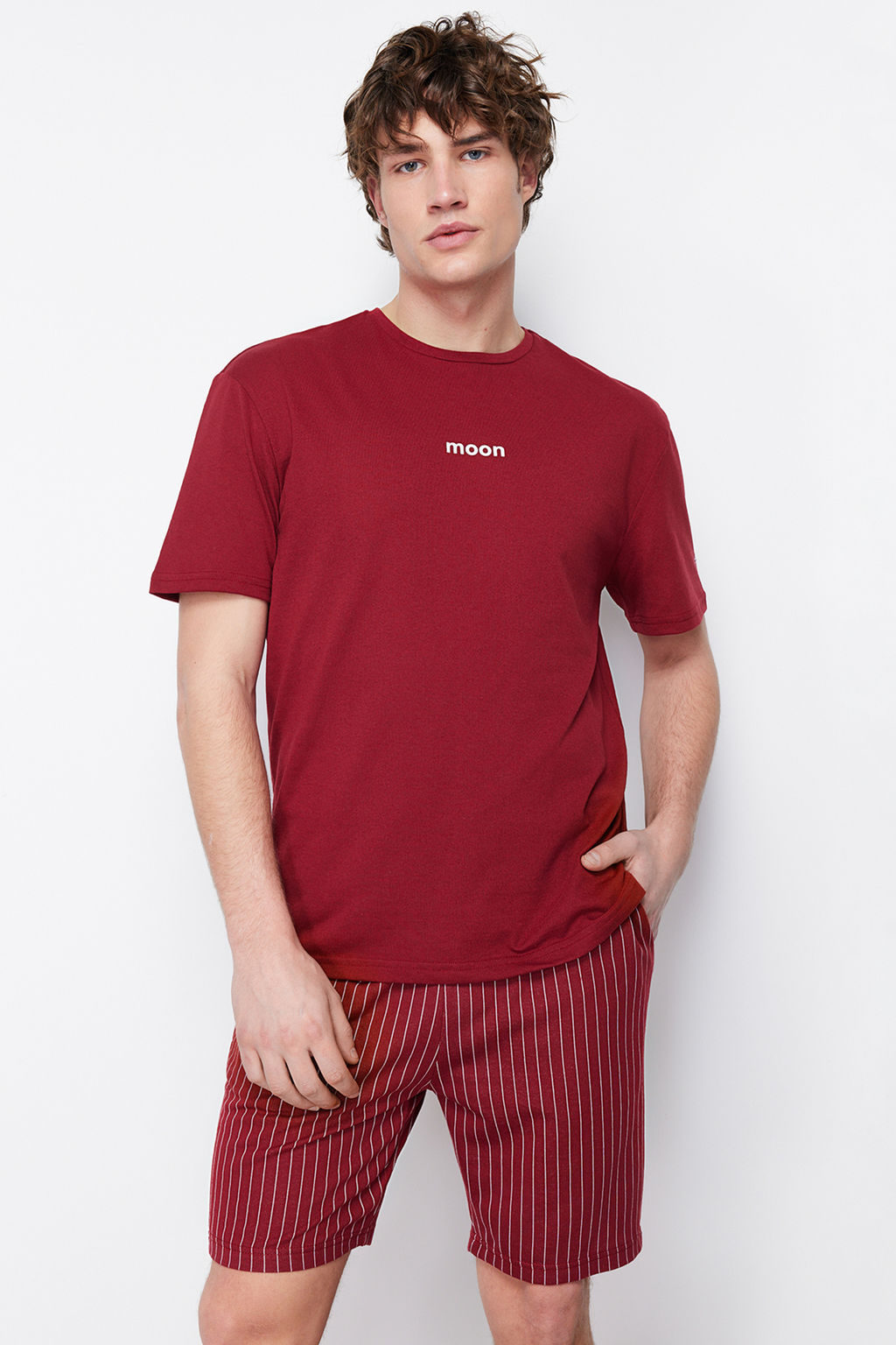 TRENDYOL MAN Bordo Regular Fit Yazl?k Sortlu Pijama Tak?m? THMSS21PT1005 - Trendyolmilla фото 15