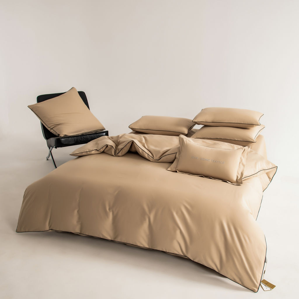 Комплект постельного белья Однотонный Сатин Элитный на резинке OCER005 180*200*30;160*200*30;140*200*30 Евро 4 Наволочки