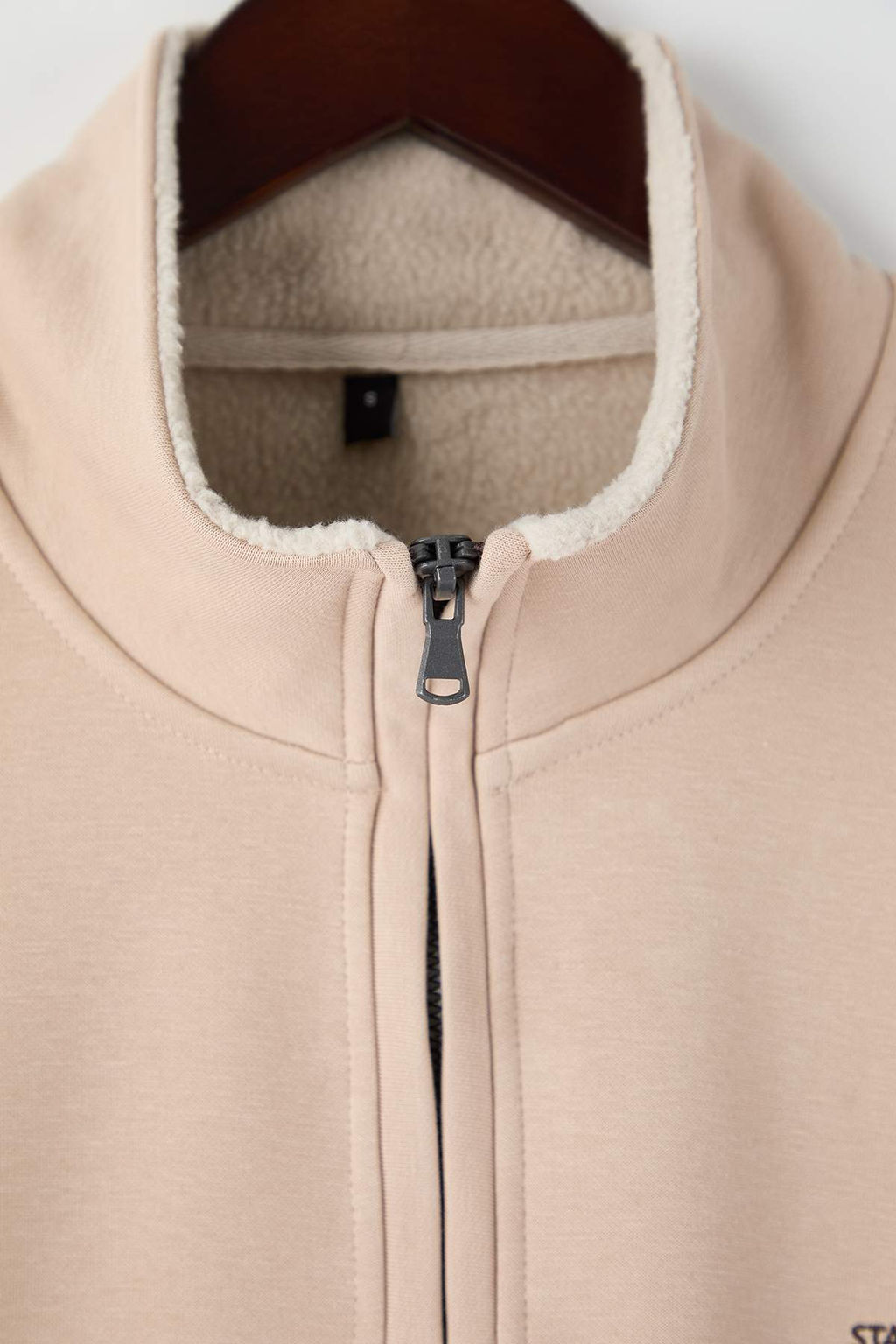 Bej Regular/Normal Kesim Dik Yaka Nak?sl? Ici Polarl? Sweatshirt TMNAW26SW00026 - Trendyolmilla фото 6