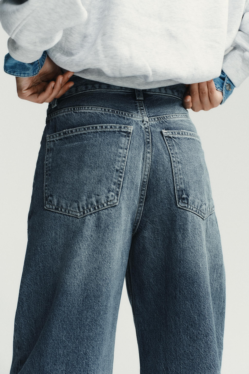 TRF HIGH-WAIST EXTRA WIDE-LEG JEANS - Zara фото 7