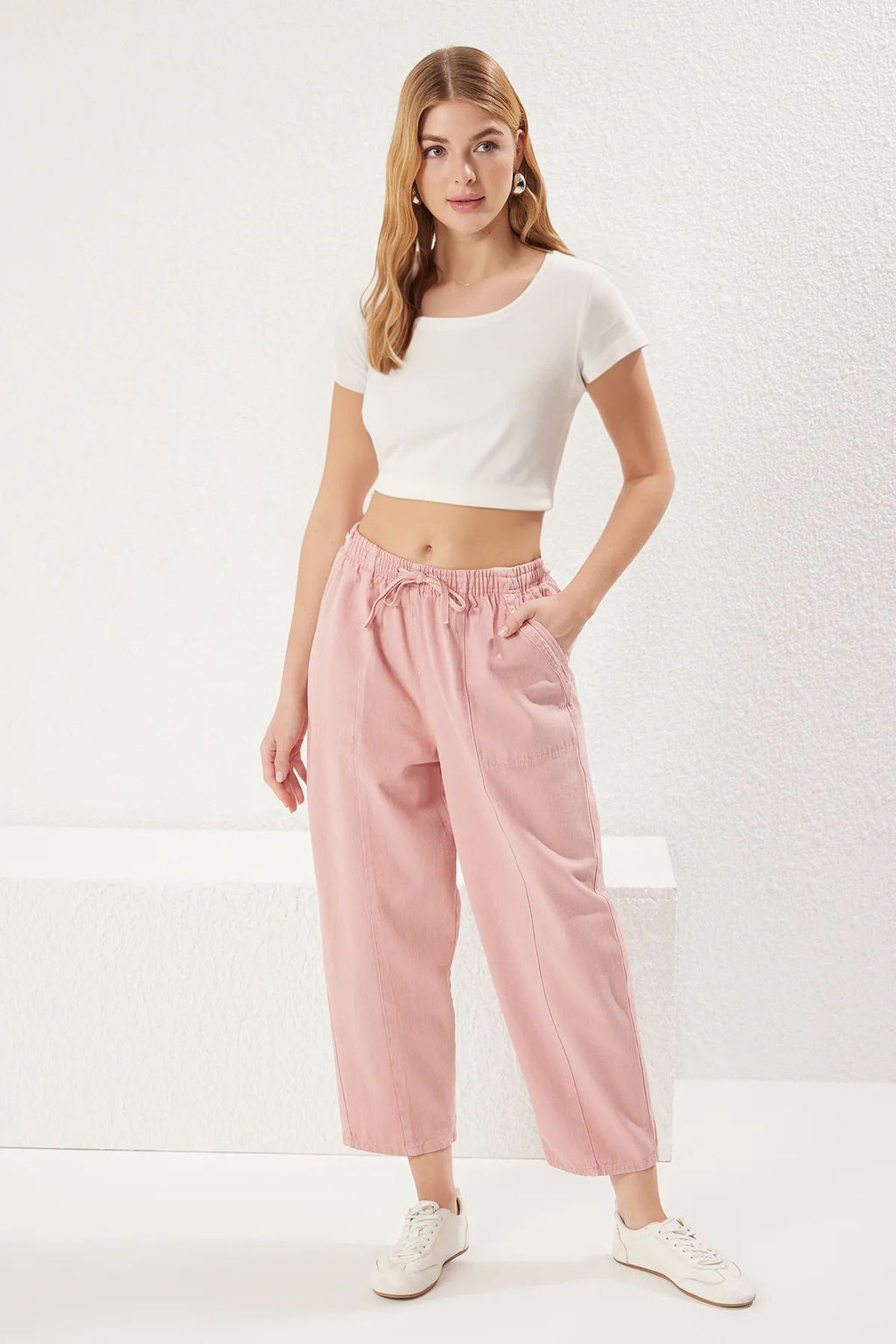 Gul Kurusu Beli Lastikli Balon Paca Slouchy Dokuma Pantolon TWOSS25PL00075