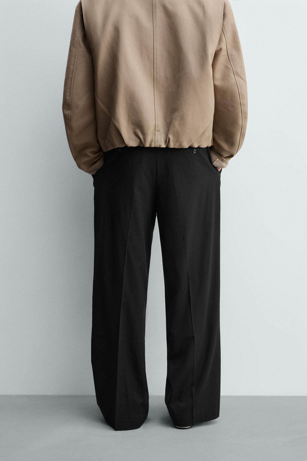 PLEATED TEXTURED TROUSERS - Zara фото 3
