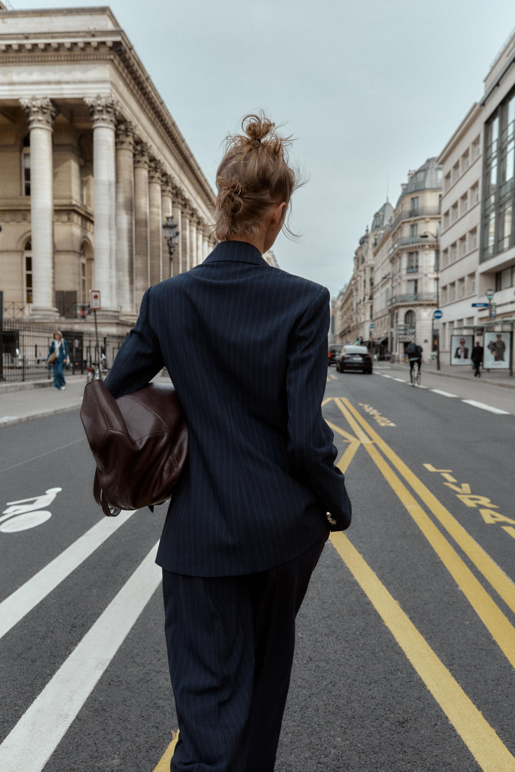 PINSTRIPE BLAZER WITH SHOULDER PADS - Zara фото 5