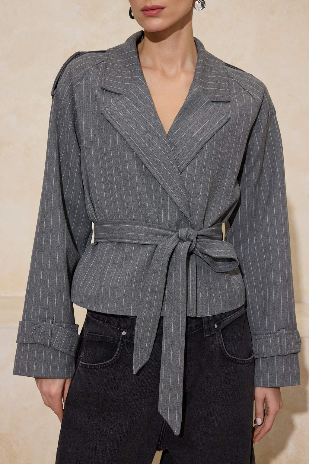 Trendyolmilla Vizon Premium Dokuma Trenckot Crop Blazer Ceket TWOSS24BC00010  фото 27