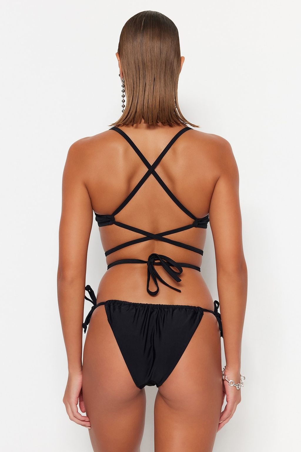 Siyah Tunelli Normal Paca Bikini Alt? TBESS22BA0216