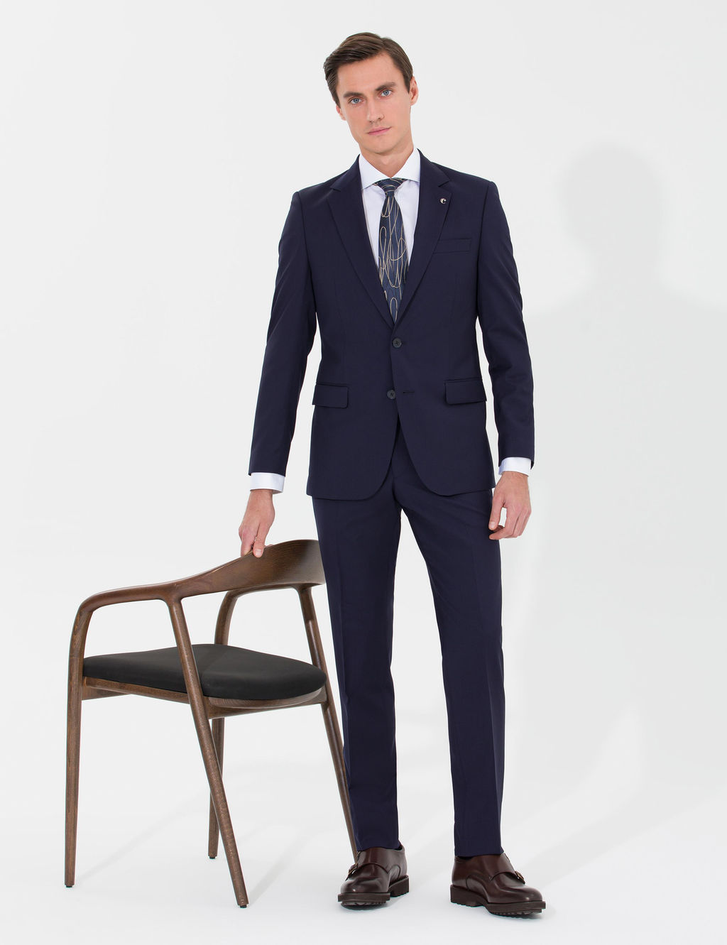 Темно-синий приталенный костюм - Cacharel фото 8