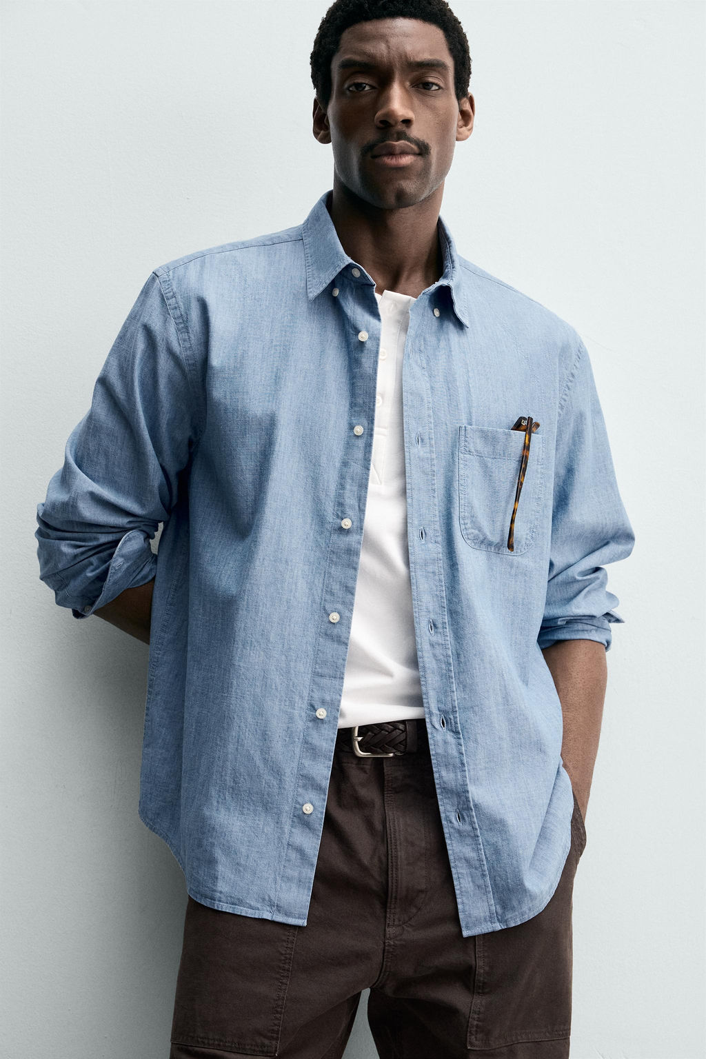 CAMISA REGULAR FIT CHAMBRAY / ?ndigo - Zara фото 6
