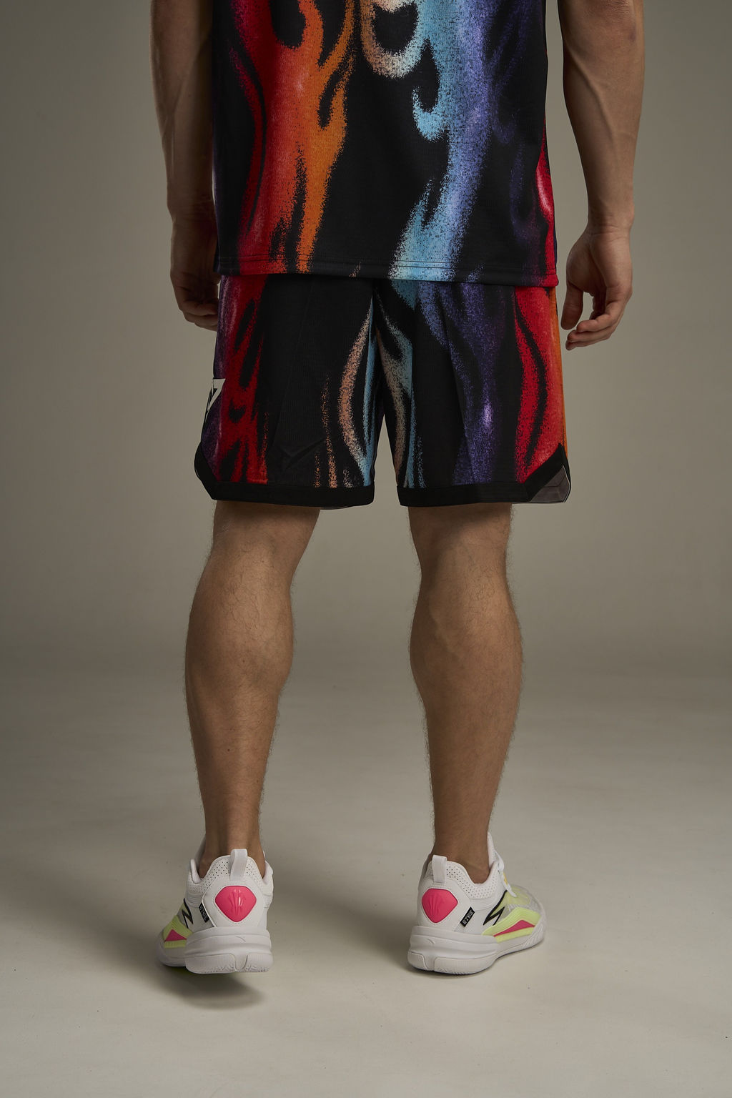 Шорты Черный/Оранжевый (Принт) SHOCK 4 Game Shorts - Anta фото 4