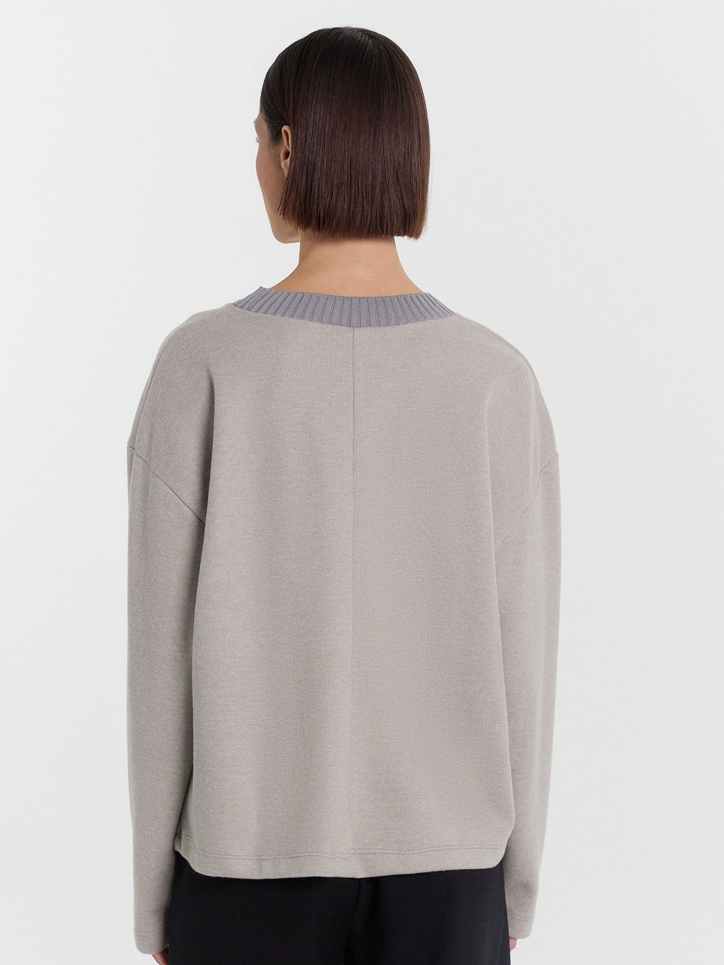 Свитшот женский серый средне -серый меланж 4425-В 122996 - Mark formelle фото 4
