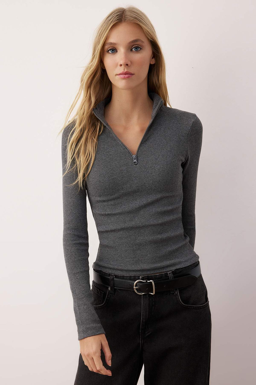 Antrasit Fitted/vucuda Oturan Fermuarl? Yaka Esnek Orme Bluz TWOAW25BZ00163